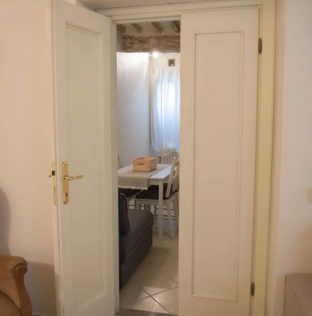 Casa Laurentius Pisa 0*,  Italy